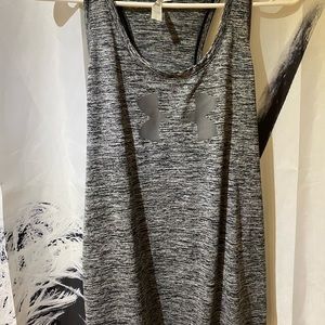 Black and grey work out tank